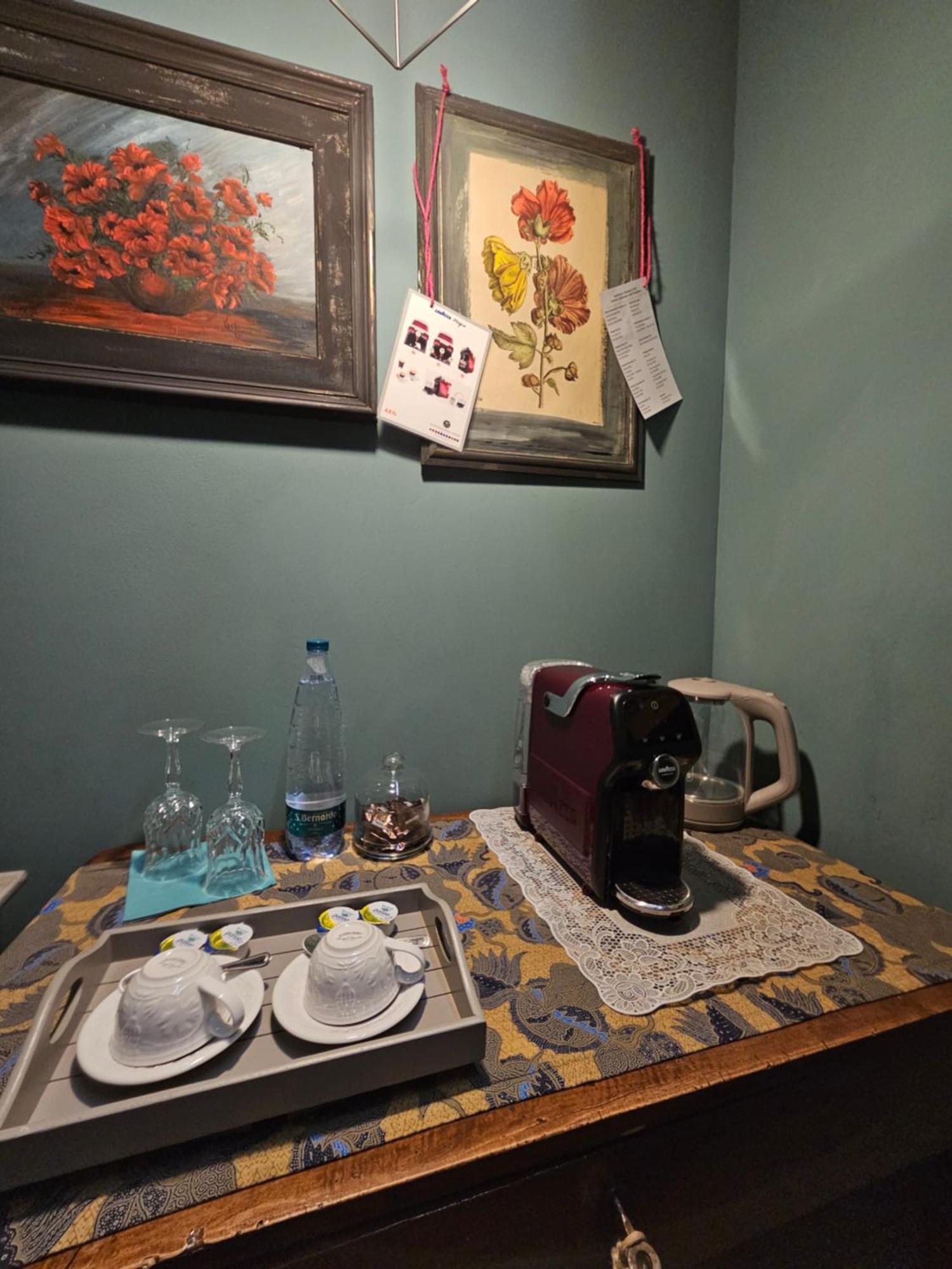 L'Ape Regina Apartment แฟร์รารา ภายนอก รูปภาพ